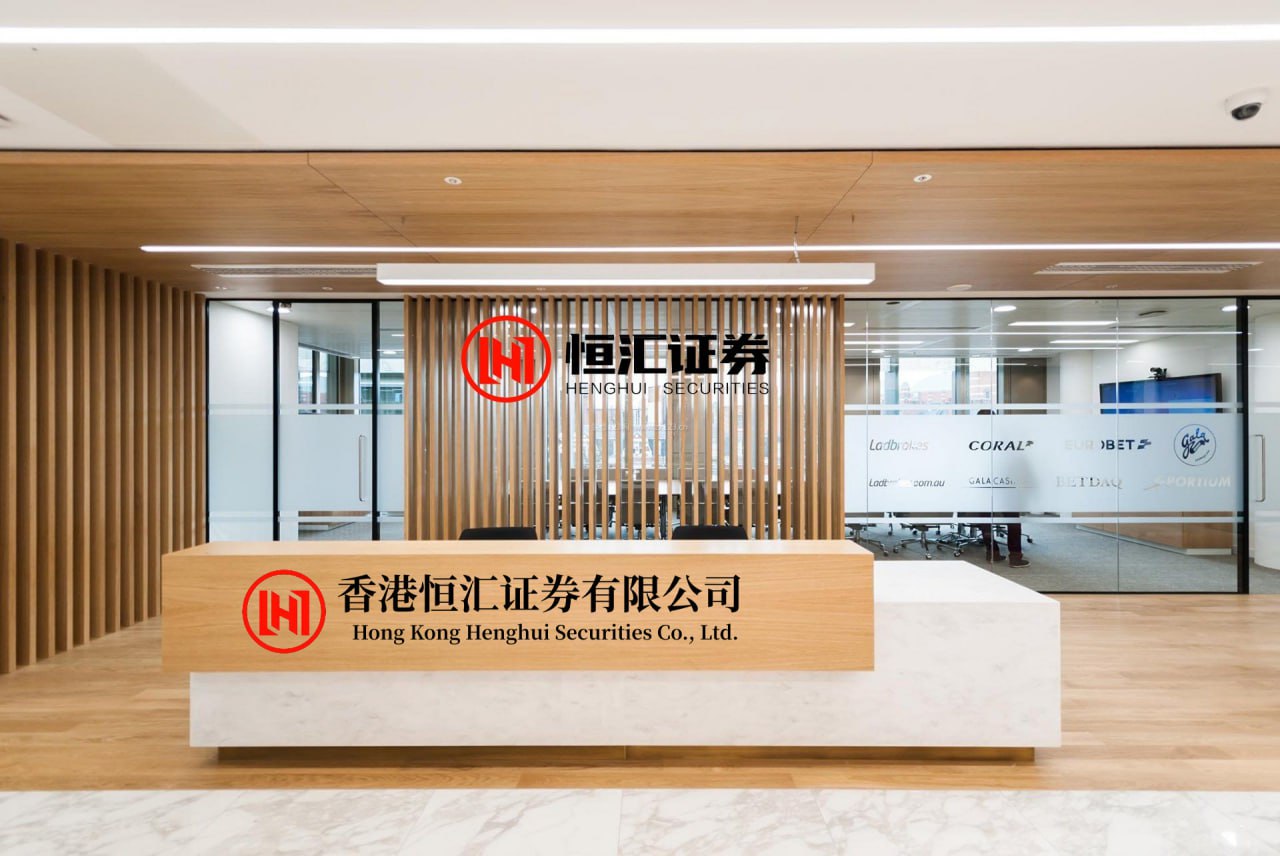 尚求100 荷兰合作银行：霍尔木兹海峡航运受阻状况预计将持续数周